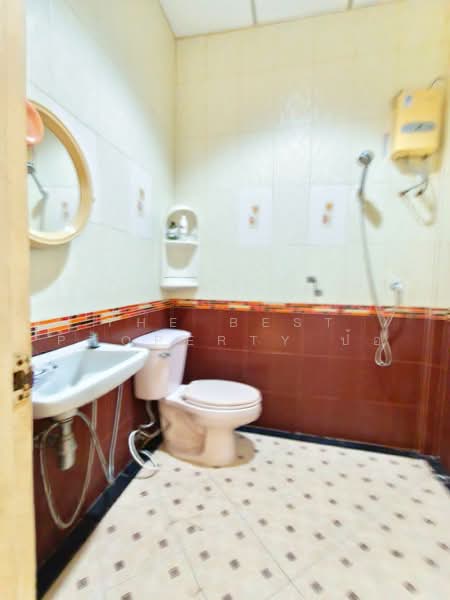 หมู่บ้านชนากาญจน์1 เนินพระ, Rayong, Noen Phra, Muang Rayong, Rayong, 2 Bedrooms, 36 sqm, Townhouse For Sale, by The Best Property ป้อ, 500236606 - DDproperty.com