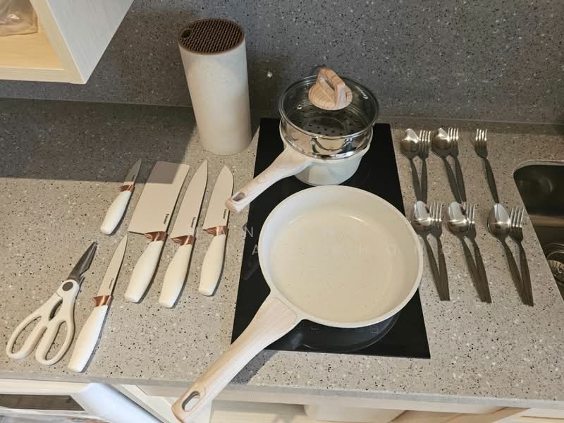 Arom Wongamat, Chon Buri (Pattaya), Na Kluea 16 Alley, Na Kloe, Bang Lamung (Pattaya), Chon Buri (Pattaya), 1 Bedroom, 46 sqm, Condo For Rent, by Mantana Techapahaphong, 500236641 - DDproperty.com