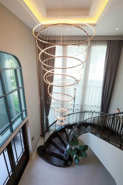 Grand Bangkok Boulevard Krungthepkritha : แกรนด์ บางกอก บูเลอวาร์ด กรุงเทพกรีฑา, กรุงเทพ, ถนน ศรีนครินทร์-ร่มเกล้า, คลองสามประเวศ, ลาดกระบัง, กรุงเทพ, 521 ตร.ม., บ้านเดี่ยว ให้เช่า, โดย Usuma Usumachat, 500236653 - DDproperty.com