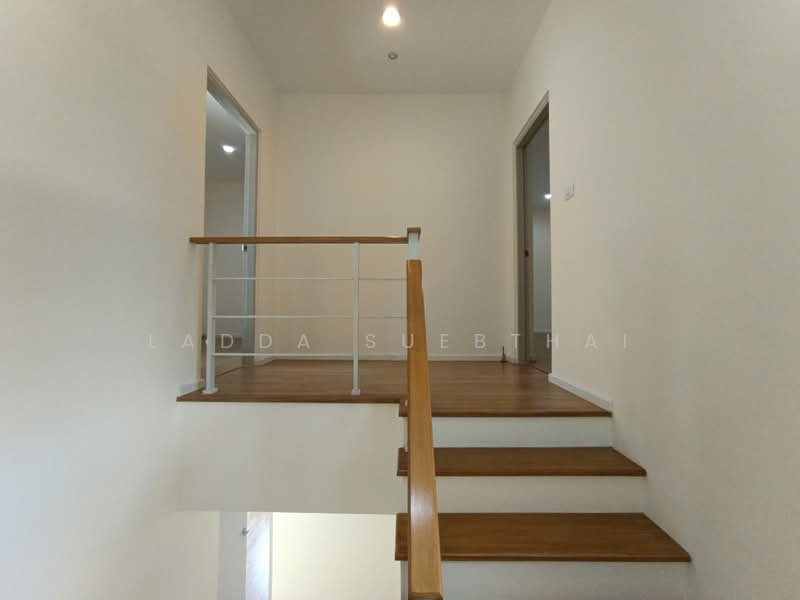 Baan Klang Muang The Edition Rama 9-Pattanakarn, Bangkok, Motorway Road, Prawet, Prawet, Bangkok, 4 Bedrooms, 222 sqm, Townhouse For Sale, by Ladda Suebthai, 500236663 - DDproperty.com