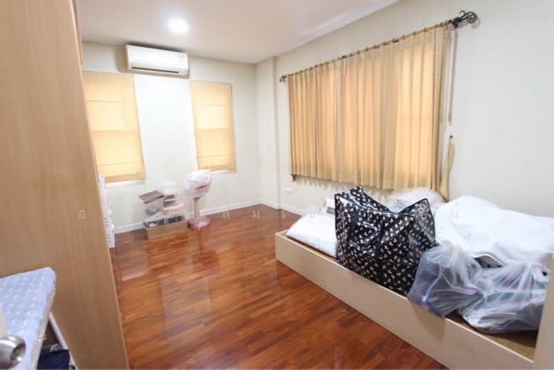 Nantawan Ramkhamhaeng, Bangkok, Soi Ramkhamhaeng 94, Saphan Sung, Saphan Sung, Bangkok, 3 Bedrooms, 250 sqm, Single Detached House For Sale, by อภิชัย ลิ้มไชยโรจน์, 500236671 - DDproperty.com