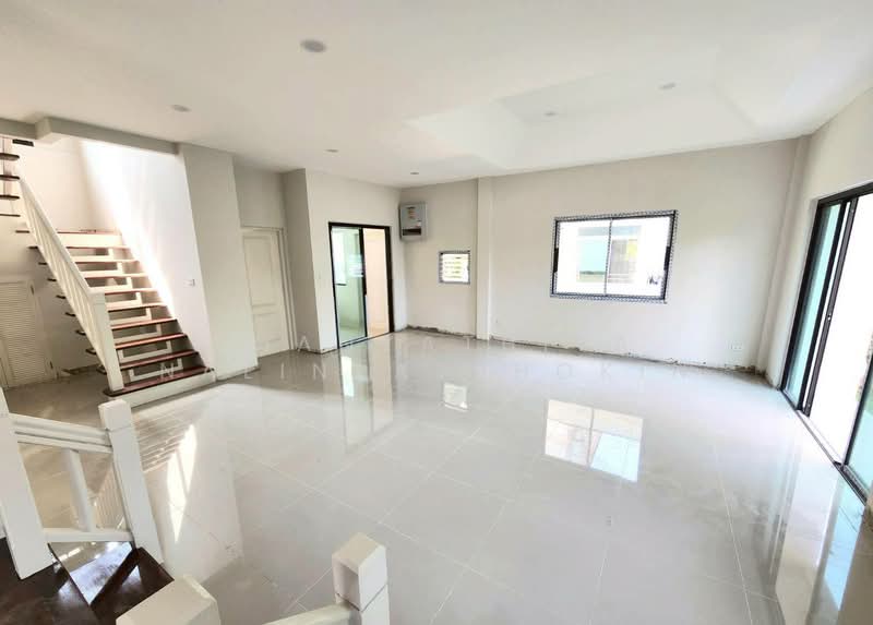 นันทวัน วงแหวน-รัตนาธิเบศร์, นนทบุรี, Nonthaburi, Sao Thong Hin, Bang Yai, Nonthaburi, 4 Bedrooms, 215 sqm, Single Detached House For Sale, by Thanyathita Nalinratphokin, 500236692 - DDproperty.com