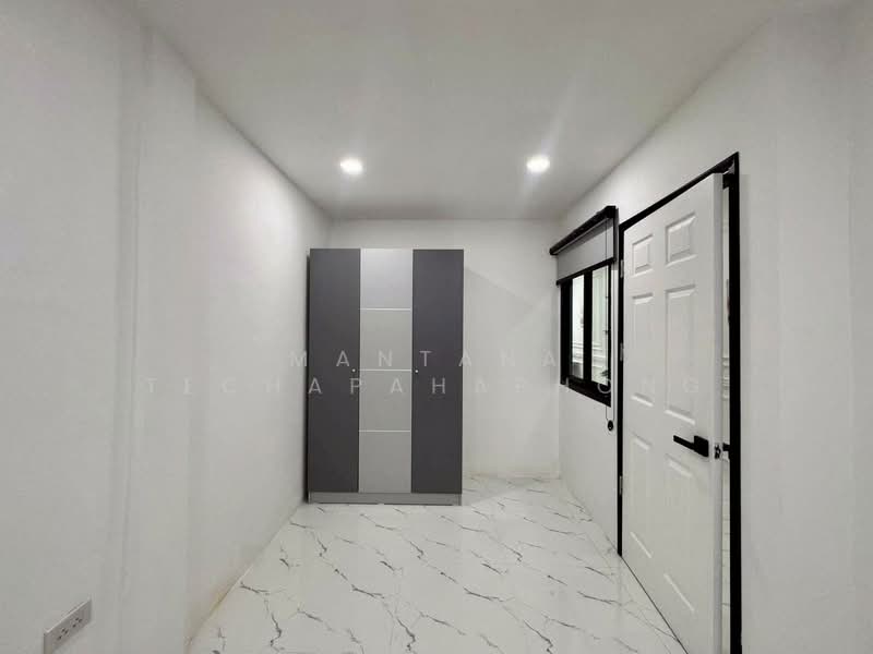 undefined, Chon Buri (Pattaya), Nong Pru, Bang Lamung (Pattaya), Chon Buri (Pattaya), 3 Bedrooms, 150 sqm, Townhouse For Rent, by Mantana Techapahaphong, 500236702 - DDproperty.com