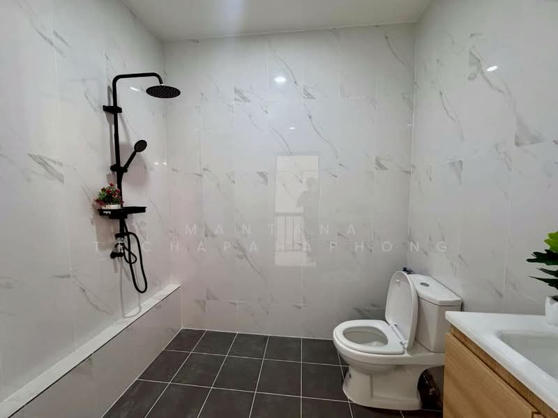 undefined, Chon Buri (Pattaya), Nong Pru, Bang Lamung (Pattaya), Chon Buri (Pattaya), 3 Bedrooms, 150 sqm, Townhouse For Rent, by Mantana Techapahaphong, 500236702 - DDproperty.com