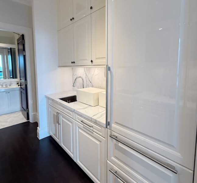 98 Wireless, Bangkok, 98 Wireless Road, Lumphini, Pathum Wan, Bangkok, 2 Bedrooms, 120 sqm, Condo For Rent, by Noppharuj Nunta, 500236710 - DDproperty.com