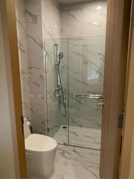 Noble BE19 Sukhumvit, Bangkok, 89 Sukhumvit 19 Alley, Khlong Tan Nua, Watthana, Bangkok, 1 Bedroom, 45 sqm, Condo For Rent, by Noppharuj Nunta, 500236714 - DDproperty.com