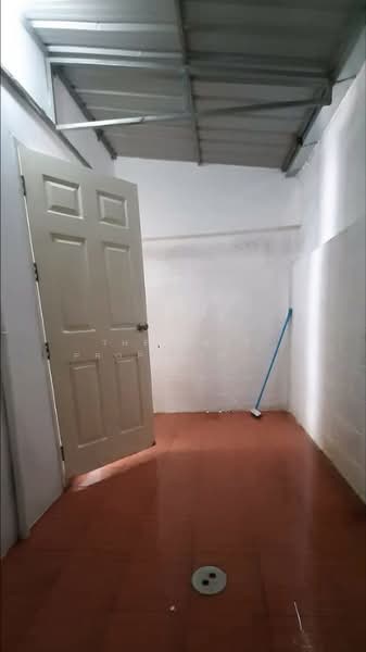 หมู่บ้านเอเชียโฮมทาวน์2 บางกรวย-ไทรน้อย, Nonthaburi, Sai Noi, Sai Noi, Nonthaburi, 2 Bedrooms, 120 sqm, Townhouse For Sale, by The Best Property  เอ็กซ์, 500236723 - DDproperty.com