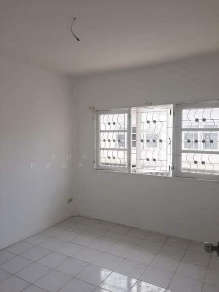 หมู่บ้านเอเชียโฮมทาวน์2 บางกรวย-ไทรน้อย, นนทบุรี, ไทรน้อย, ไทรน้อย, นนทบุรี, 120 ตร.ม., ทาวน์เฮ้าส์ ขาย, โดย The Best Property  เอ็กซ์, 500236723 - DDproperty.com