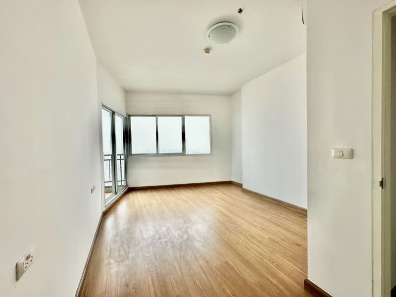 Supalai Park Ekkamai-Thonglor, Bangkok, Petchaburi Road, Bang Kapi, Huai Khwang, Bangkok, 2 Bedrooms, 71 sqm, Condo For Rent, by Noppharuj Nunta, 500236739 - DDproperty.com