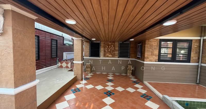 2-BR House, Chon Buri (Pattaya), Nong Pru, Bang Lamung (Pattaya), Chon Buri (Pattaya), 2 Bedrooms, 140 sqm, Single Detached House For Rent, by Mantana Techapahaphong, 500236747 - DDproperty.com