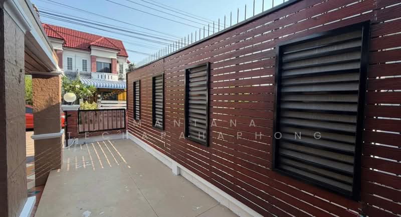 บ้าน 2-ห้องนอน, ชลบุรี, หนองปรือ, บางละมุง, ชลบุรี, 140 ตร.ม., บ้านเดี่ยว ให้เช่า, โดย Mantana Techapahaphong, 500236747 - DDproperty.com
