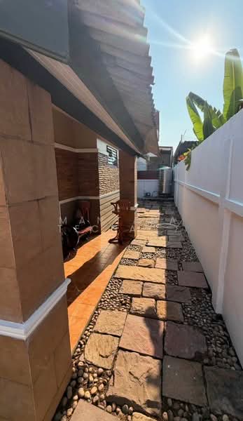 2-BR House, Chon Buri (Pattaya), Nong Pru, Bang Lamung (Pattaya), Chon Buri (Pattaya), 2 Bedrooms, 140 sqm, Single Detached House For Rent, by Mantana Techapahaphong, 500236747 - DDproperty.com