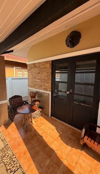 2-BR House, Chon Buri (Pattaya), Nong Pru, Bang Lamung (Pattaya), Chon Buri (Pattaya), 2 Bedrooms, 140 sqm, Single Detached House For Rent, by Mantana Techapahaphong, 500236747 - DDproperty.com