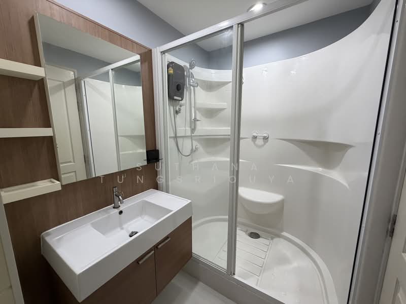 Q House Condo Sathorn, Bangkok, Thonburi Road, Khlong Ton Sai, Khlong San, Bangkok, 1 Bedroom, 47 sqm, Condo For Sale, by Suthana Tungsriouya, 500236773 - DDproperty.com