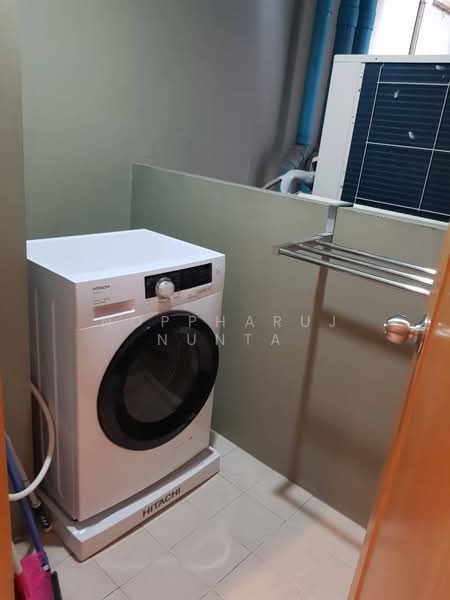 The Emporio Place, Bangkok, 93 Soi Sukhumvit 24, Sukhumvit Road, Khong Tan, Khlong Toei, Bangkok, 1 Bedroom, 65 sqm, Condo For Rent, by Noppharuj Nunta, 500236780 - DDproperty.com