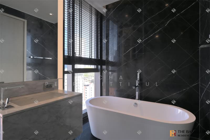 The Monument Thonglor, Bangkok, 998 Thonglor Road, Khlong Tan Nua, Watthana, Bangkok, 2 Bedrooms, 125 sqm, Condo For Rent, by Nicha Peerakittikul, 500236790 - DDproperty.com