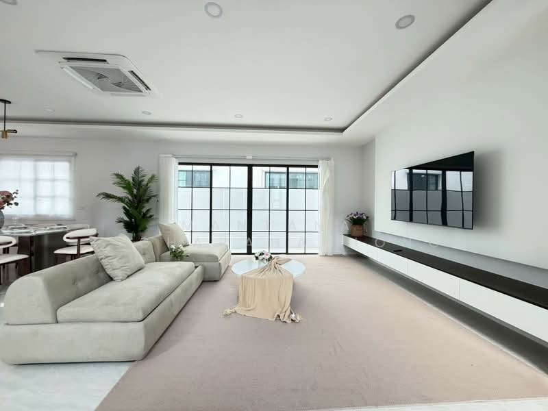 The Palm Grandio's, Chon Buri (Pattaya), Nong Pla Lai, Bang Lamung (Pattaya), Chon Buri (Pattaya), 5 Bedrooms, 377 sqm, Single Detached House For Rent, by Mantana Techapahaphong, 500236808 - DDproperty.com