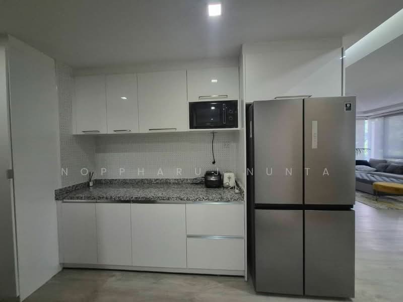 O2 Hip, Bangkok, 1041 8 Soi Nai Loet, Lumphini, Pathum Wan, Bangkok, 2 Bedrooms, 100 sqm, Condo For Rent, by Noppharuj Nunta, 500236810 - DDproperty.com