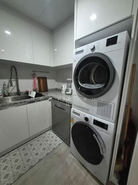 O2 Hip : โอทู ฮิป คอนโดมิเนียม, กรุงเทพ, 1041 8 ซ. นายเลิศ, ลุมพินี, ปทุมวัน, กรุงเทพ, 100 ตร.ม., คอนโด ให้เช่า, โดย Noppharuj Nunta, 500236810 - DDproperty.com