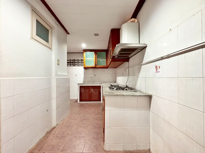 Baan Burirom Rangsit – Klong 4, Pathum Thani, 59 Moo 6, Lat Sawai, Lam Luk Ka, Pathum Thani, 3 Bedrooms, 200 sqm, Semi-Detached House (Twin House) For Rent, by CHAWALIT KONGSAKPAIBUL, 500236830 - DDproperty.com