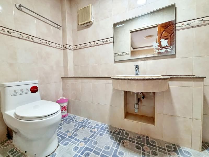 Baan Burirom Rangsit – Klong 4, Pathum Thani, 59 Moo 6, Lat Sawai, Lam Luk Ka, Pathum Thani, 3 Bedrooms, 200 sqm, Semi-Detached House (Twin House) For Rent, by CHAWALIT KONGSAKPAIBUL, 500236830 - DDproperty.com