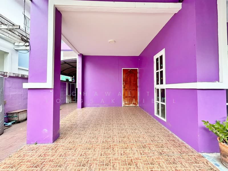 Baan Burirom Rangsit – Klong 4, Pathum Thani, 59 Moo 6, Lat Sawai, Lam Luk Ka, Pathum Thani, 3 Bedrooms, 200 sqm, Semi-Detached House (Twin House) For Rent, by CHAWALIT KONGSAKPAIBUL, 500236830 - DDproperty.com