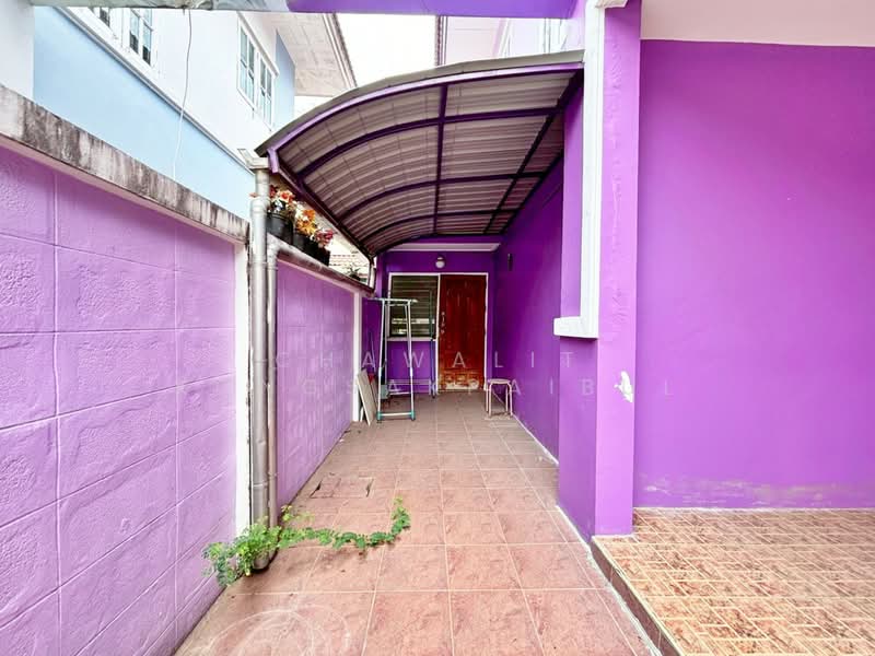 Baan Burirom Rangsit – Klong 4, Pathum Thani, 59 Moo 6, Lat Sawai, Lam Luk Ka, Pathum Thani, 3 Bedrooms, 200 sqm, Semi-Detached House (Twin House) For Rent, by CHAWALIT KONGSAKPAIBUL, 500236830 - DDproperty.com