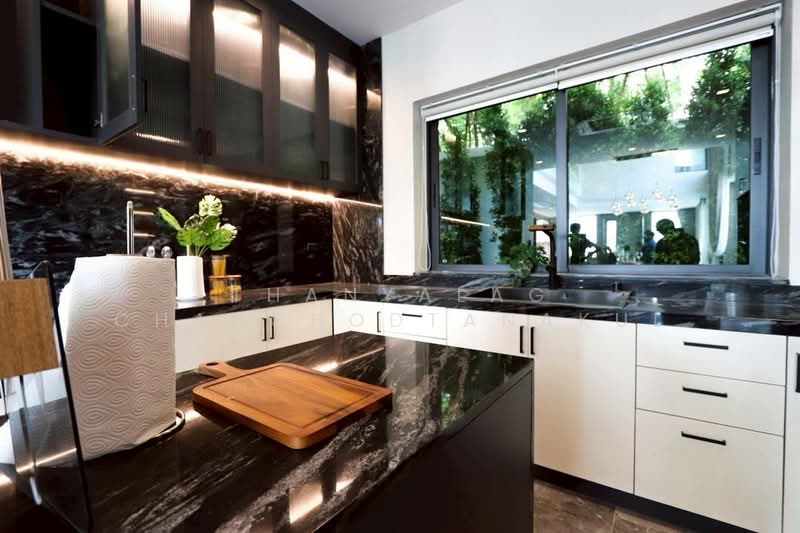 Inara Villa, Chon Buri (Pattaya), Thappraya Road, Bang Lamung, Bang Lamung (Pattaya), Chon Buri (Pattaya), 6 Bedrooms, 1,200 sqm, Villa For Sale, by Thanyalag Chanchodtanakul, 500236844 - DDproperty.com