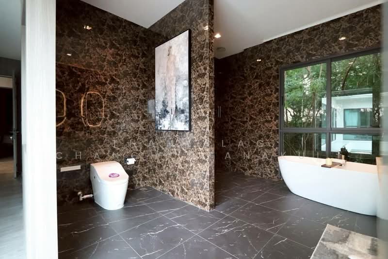 Inara Villa, Chon Buri (Pattaya), Thappraya Road, Bang Lamung, Bang Lamung (Pattaya), Chon Buri (Pattaya), 6 Bedrooms, 1,200 sqm, Villa For Sale, by Thanyalag Chanchodtanakul, 500236844 - DDproperty.com