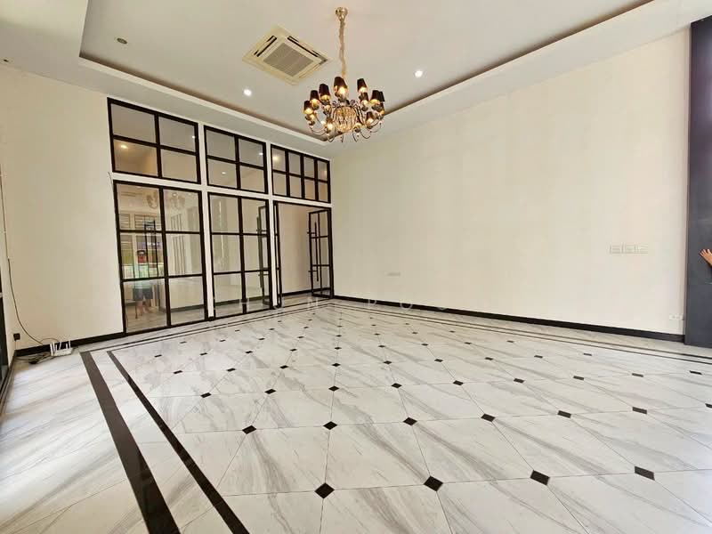 For Sale / Rent: Land 351 sq.wah with Building, Only 3 Minutes to BTS Bearing (SPSSR165), Samut Prakan, ซอยแบริ่ง 5, Samrong Nua, Muang Samut Prakarn, Samut Prakan, , 250 sqm, Retail Space For Rent, by Khun Poon, 500236847 - DDproperty.com