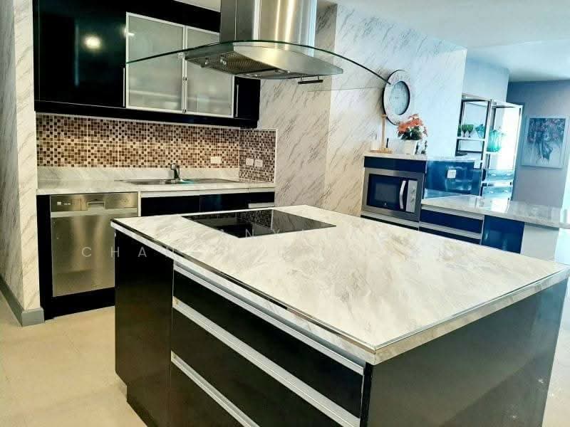 Sea Saran Condominium, Chon Buri (Pattaya), 190 Moo 2 Bangsaray, Bang Sa-re, Sattahip, Chon Buri (Pattaya), 3 Bedrooms, 268 sqm, Condo For Sale, by Thanyalag Chanchodtanakul, 500236853 - DDproperty.com