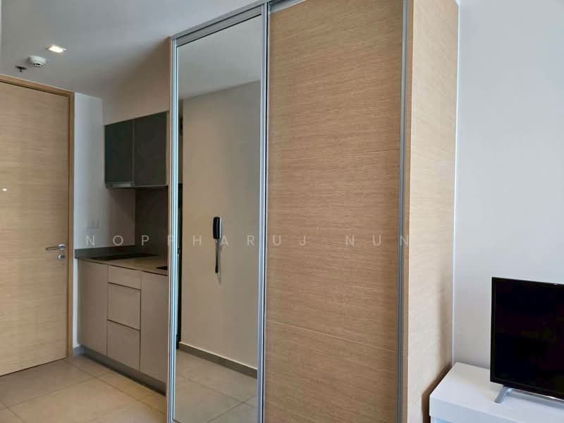 The Lofts Ekkamai, Bangkok, 1415 Sukhumvit Road, Phra Kanong Nua, Watthana, Bangkok, 1 Bedroom, 28 sqm, Condo For Sale, by Noppharuj Nunta, 500236859 - DDproperty.com