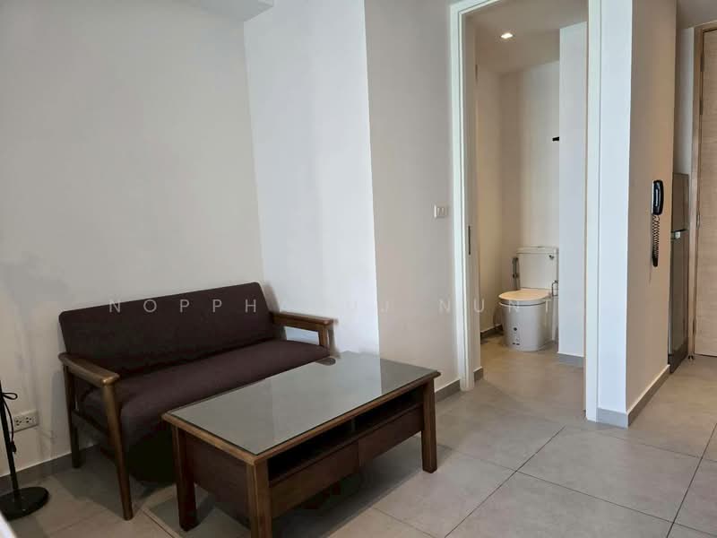 The Lofts Ekkamai, Bangkok, 1415 Sukhumvit Road, Phra Kanong Nua, Watthana, Bangkok, 1 Bedroom, 28 sqm, Condo For Sale, by Noppharuj Nunta, 500236859 - DDproperty.com