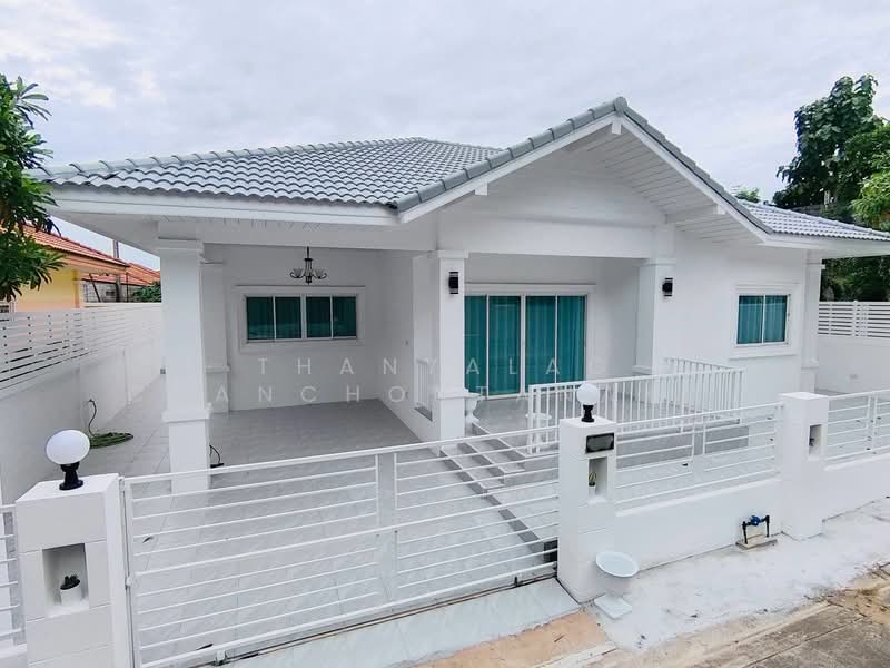3-BR House, Chon Buri (Pattaya), Nong Pru, Bang Lamung (Pattaya), Chon Buri (Pattaya), 3 Bedrooms, 232 sqm, Single Detached House For Sale, by Thanyalag Chanchodtanakul, 500236868 - DDproperty.com