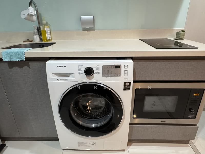 Rhythm Sukhumvit 36-38 : ริทึ่ม สุขุมวิท 36-38, กรุงเทพ, 55 ซอยสุขุมวิท 36 ถนนสุขุมวิท, พระโขนง, คลองเตย, กรุงเทพ, 33 ตร.ม., คอนโด ให้เช่า, โดย Khun Bastien, 500236875 - DDproperty.com