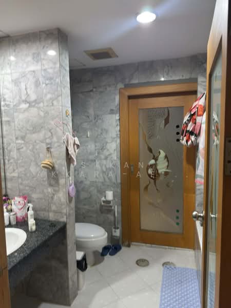 The Royal Place 1, Bangkok, Rajdamri, Lumphini, Pathum Wan, Bangkok, 1 Bedroom, 74 sqm, Condo For Rent, by Sakan Akkara-aektalin, 500236883 - DDproperty.com