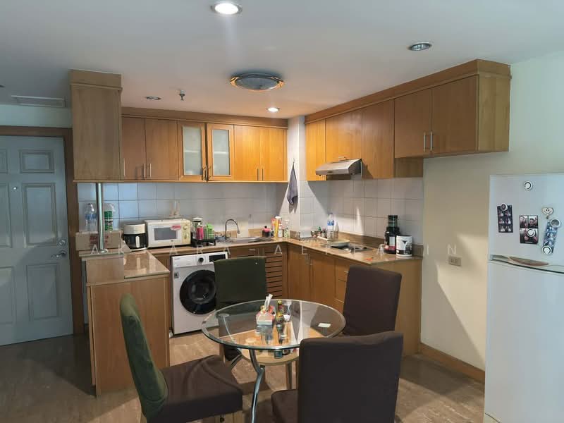 The Royal Place 1, Bangkok, Rajdamri, Lumphini, Pathum Wan, Bangkok, 1 Bedroom, 74 sqm, Condo For Rent, by Sakan Akkara-aektalin, 500236883 - DDproperty.com