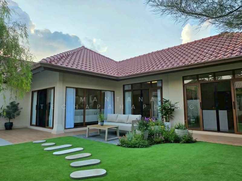 Baan Balina 3, Chon Buri (Pattaya), Huai Yai, Bang Lamung (Pattaya), Chon Buri (Pattaya), 4 Bedrooms, 220 sqm, Villa For Rent, by Mantana Techapahaphong, 500236891 - DDproperty.com