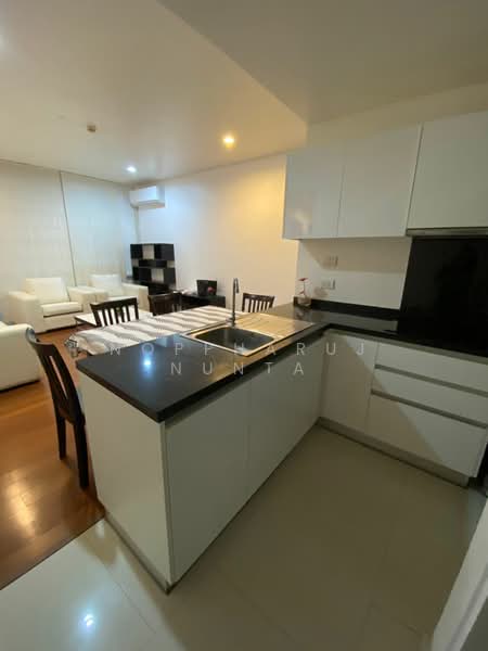 Wind Sukhumvit 23, Bangkok, 136 Soi Sukhumvit 23, Sukhumvit Road, Khlongtoei Nua, Watthana, Bangkok, 2 Bedrooms, 76 sqm, Condo For Rent, by Noppharuj Nunta, 500236904 - DDproperty.com