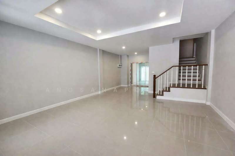 บ้านกลางเมือง เดอะรอยัลโมนาโค ศรีนครินทร์, Bangkok, Suan Luang, Suan Luang, Bangkok, 4 Bedrooms, 200 sqm, Townhouse For Sale, by Angsanaporn D, 500236967 - DDproperty.com