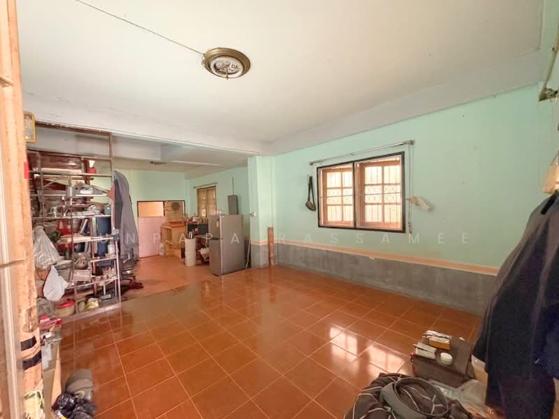 Samrej Ville 1, Nonthaburi, 158 Soi Moobaan Samret Ville 1, Soi 8, Mahasawat, Bang Kruai, Nonthaburi, 2 Bedrooms, 100 sqm, Townhouse For Sale, by Punpapa Rassamee, 500236970 - DDproperty.com