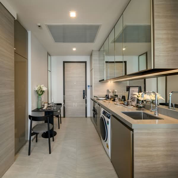 The Crest Park Residences, Bangkok, 1198 Phahonyothin Road, Jom Phon, Chatuchak, Bangkok, 1 Bedroom, 35 sqm, Condo For Rent, by Nuttapong Hiranyaveja, 500236972 - DDproperty.com