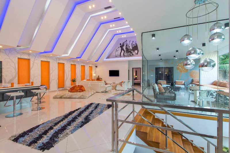 4-BR Villa, Chon Buri (Pattaya), Nong Pru, Bang Lamung (Pattaya), Chon Buri (Pattaya), 4 Bedrooms, 650 sqm, Villa For Sale, by Thanyalag Chanchodtanakul, 500236974 - DDproperty.com