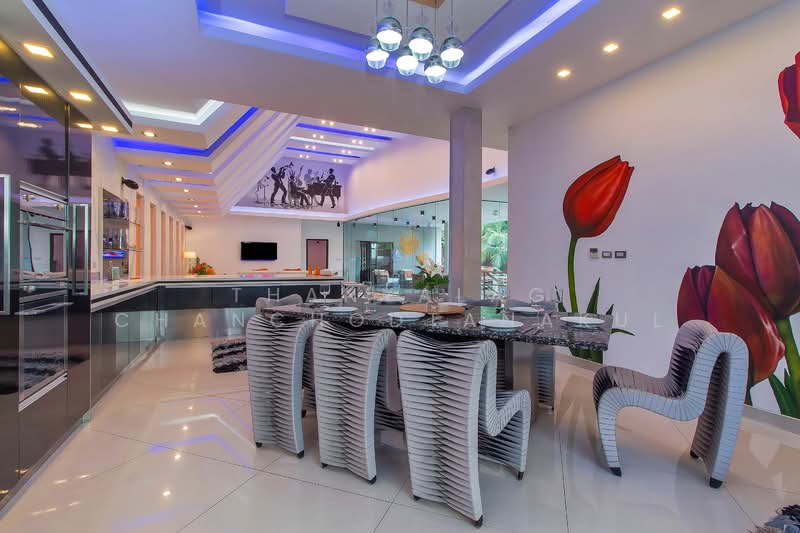 4-BR Villa, Chon Buri (Pattaya), Nong Pru, Bang Lamung (Pattaya), Chon Buri (Pattaya), 4 Bedrooms, 650 sqm, Villa For Sale, by Thanyalag Chanchodtanakul, 500236974 - DDproperty.com