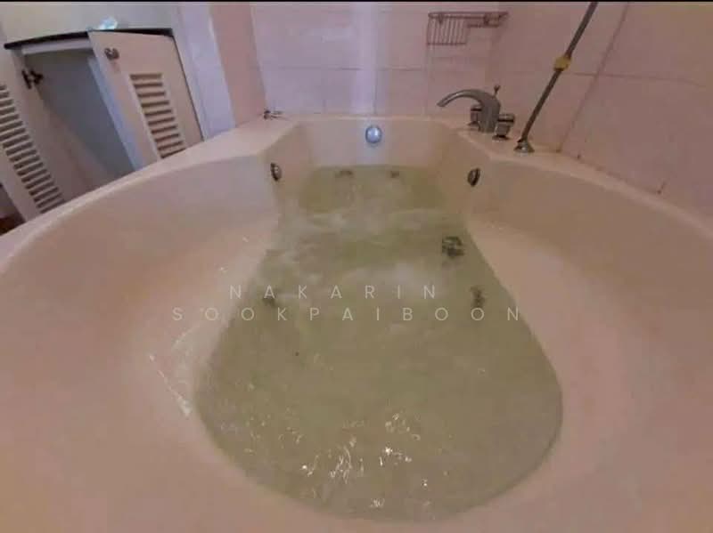 Supalai Place Sukhumvit 39, Bangkok, 175-179 Soi Sukhumvit 39 Sukhumvit Road, Khlong Tan Nua, Watthana, Bangkok, 2 Bedrooms, 142 sqm, Condo For Rent, by Nakarin  Sookpaiboon, 500236981 - DDproperty.com