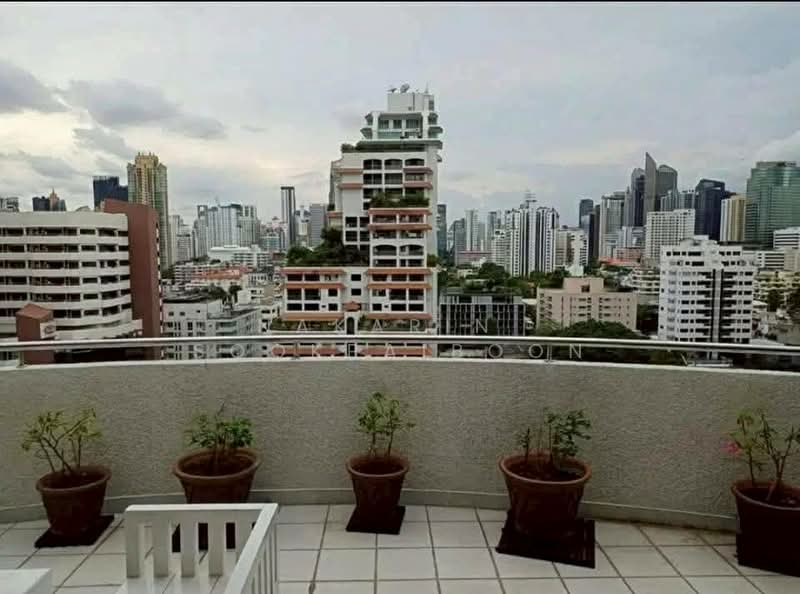 Supalai Place Sukhumvit 39, Bangkok, 175-179 Soi Sukhumvit 39 Sukhumvit Road, Khlong Tan Nua, Watthana, Bangkok, 2 Bedrooms, 142 sqm, Condo For Rent, by Nakarin  Sookpaiboon, 500236981 - DDproperty.com
