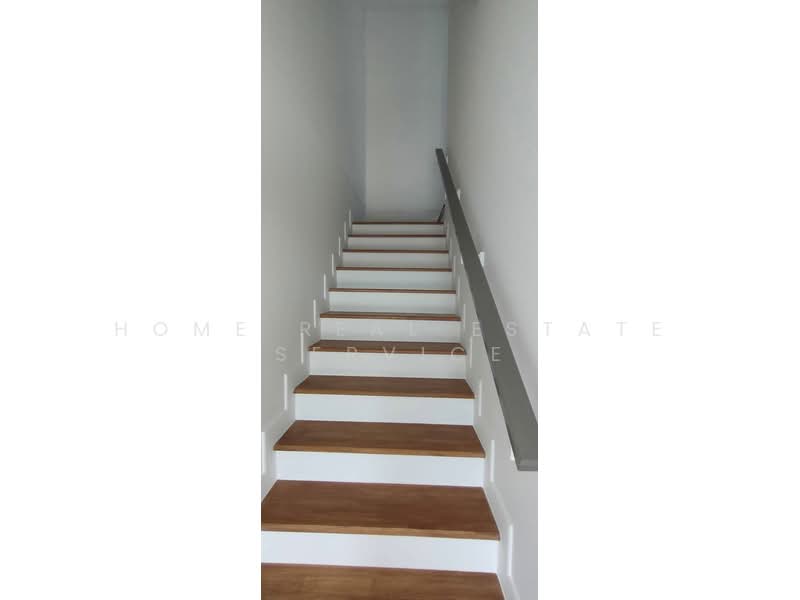 Sammakorn Avenue Suvarnabhumi, Bangkok, Rural Development 3 Khlong Song Ton Noon, Khlong Song Ton Nun, Lat Krabang, Bangkok, 4 Bedrooms, 175 sqm, Townhouse For Sale, by HOME Real Estate Service, 500236987 - DDproperty.com