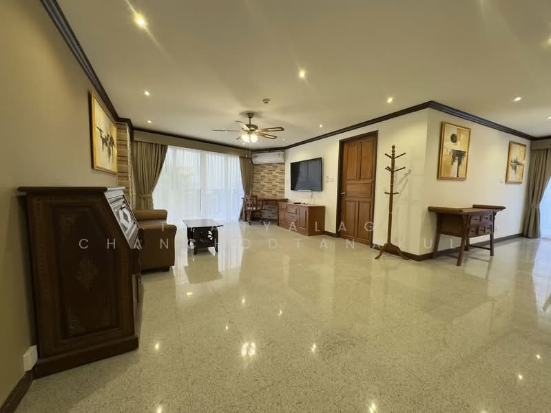 Royal Hill Resort : รอยัล ฮิลล์ รีสอร์ท, ชลบุรี, 154 ถ.ทัพพระยา, หนองปรือ, บางละมุง, ชลบุรี, 139 ตร.ม., คอนโด ขาย, โดย Thanyalag Chanchodtanakul, 500237000 - DDproperty.com