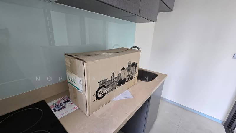 Rhythm Sukhumvit 36-38, Bangkok, 55 Soi Sukhumvit 36, Sukhumvit Road, Phra Kanong, Khlong Toei, Bangkok, 1 Bedroom, 33 sqm, Condo For Sale, by Noppharuj Nunta, 500237013 - DDproperty.com