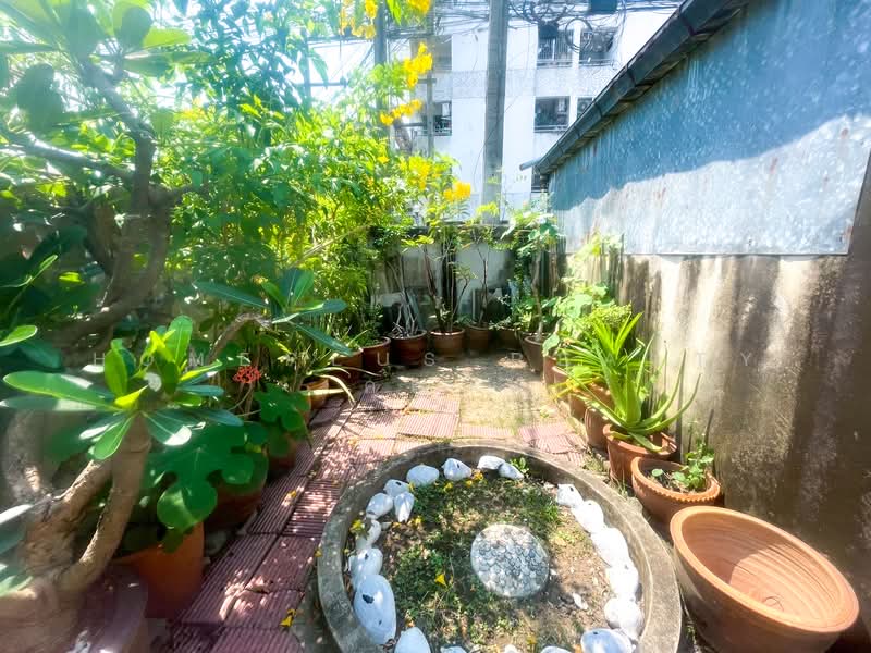 บ้านเดี่ยวหลังมุม หมู่บ้านเสรี 2 พระราม 9 (Seri Village Rama 9) ใกล้เดอะไนน์พระราม 9, กรุงเทพ, เสรี2, หัวหมาก, บางกะปิ, กรุงเทพ, 328 ตร.ม., บ้านเดี่ยว ขาย, โดย HOMEPLUS REALTY - คุณมิรา, 500237019 - DDproperty.com